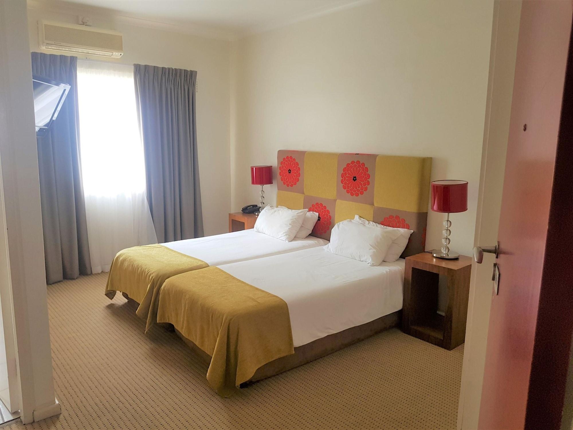 Lady Hamilton Hotel Кейптаун Екстериор снимка