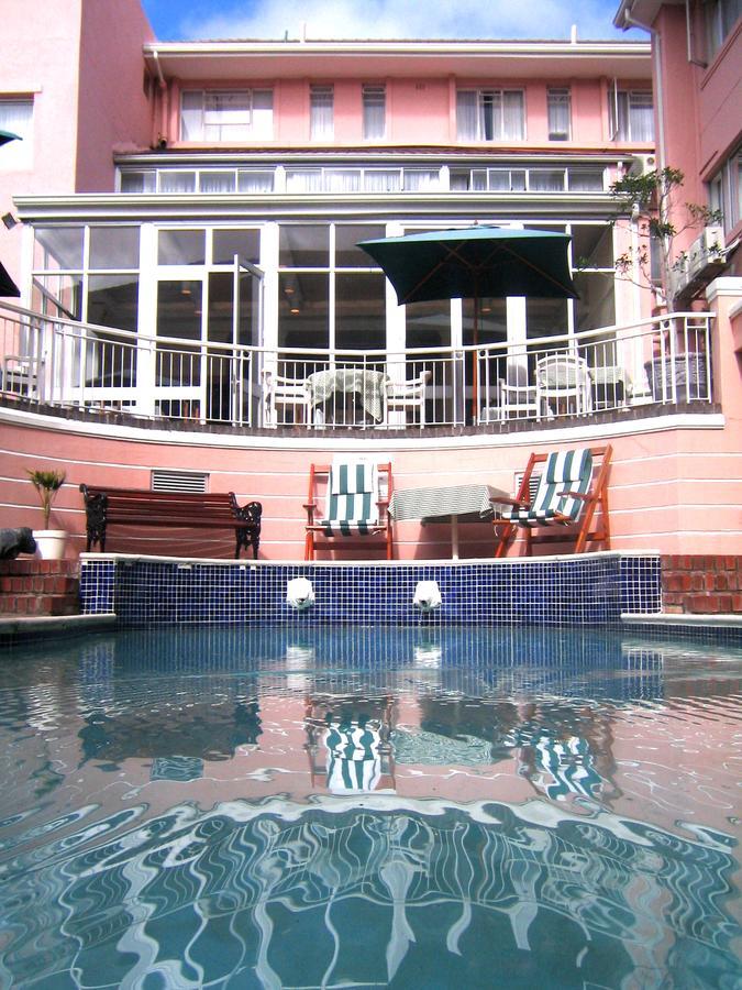 Lady Hamilton Hotel Кейптаун Екстериор снимка